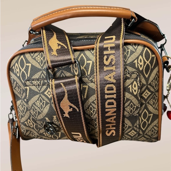 shandidaishu Handbags - Satchel Crossbody Bag NWT